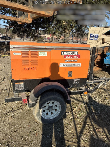 2021 Lincoln Electric Vantage 322 Vantage 322 Ready Pak 3 w/ Decals, ORANGE (includes trailer, cable rack, fender light kit) NO Telematics