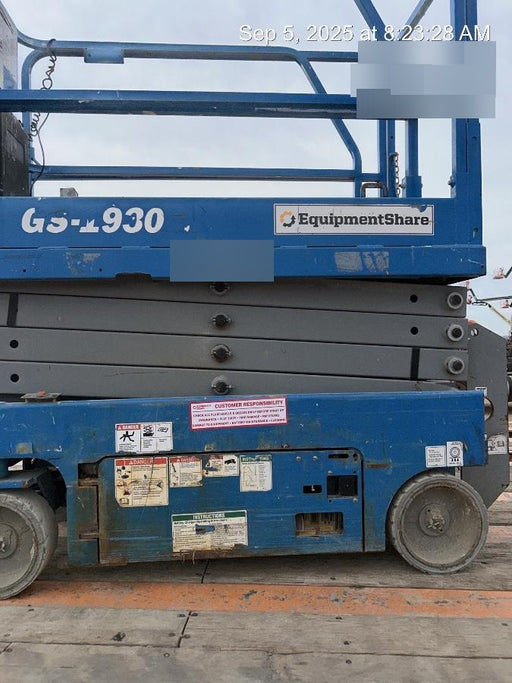 2019 Genie GS-1930 Fixed rails with chain Entry