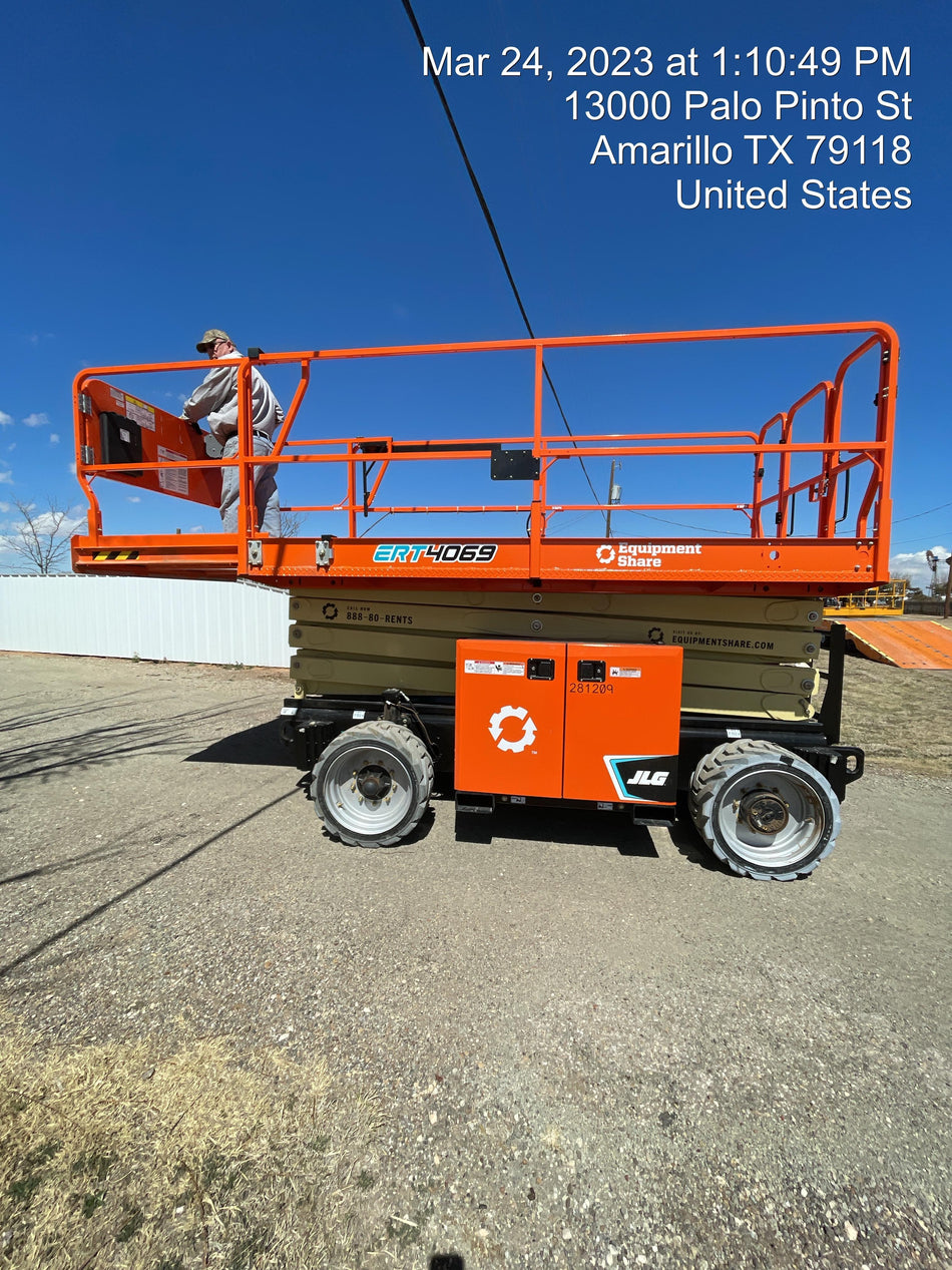 2022 JLG ERT4069