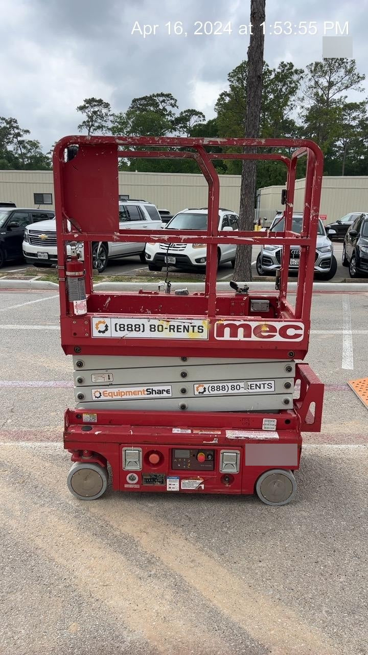 2019 MEC 1330SE MEC 1330SE w/ES Track Hardware, Full Extended 2 Year Warranty