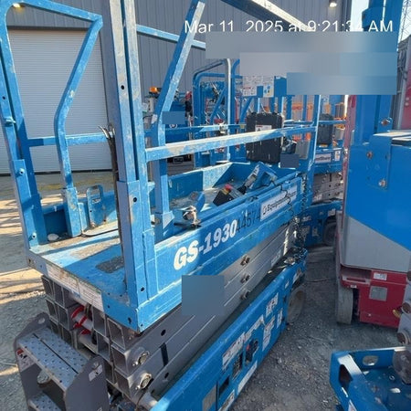 2019 Genie GS-1930 Fixed rails with chain Entry