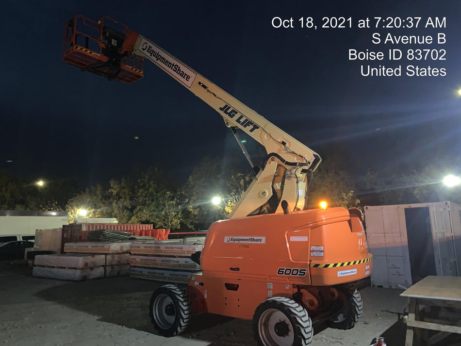 2021 JLG 600S