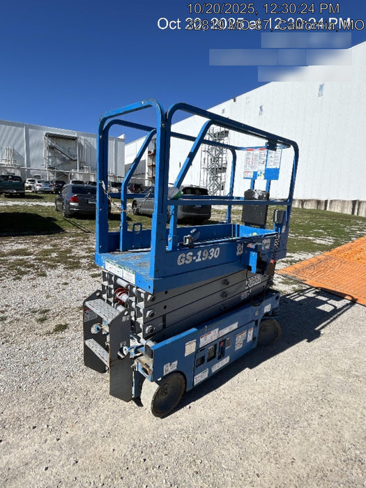 2020 Genie GS-1930 Fixed rails with chain entry gate - Pre A92.20