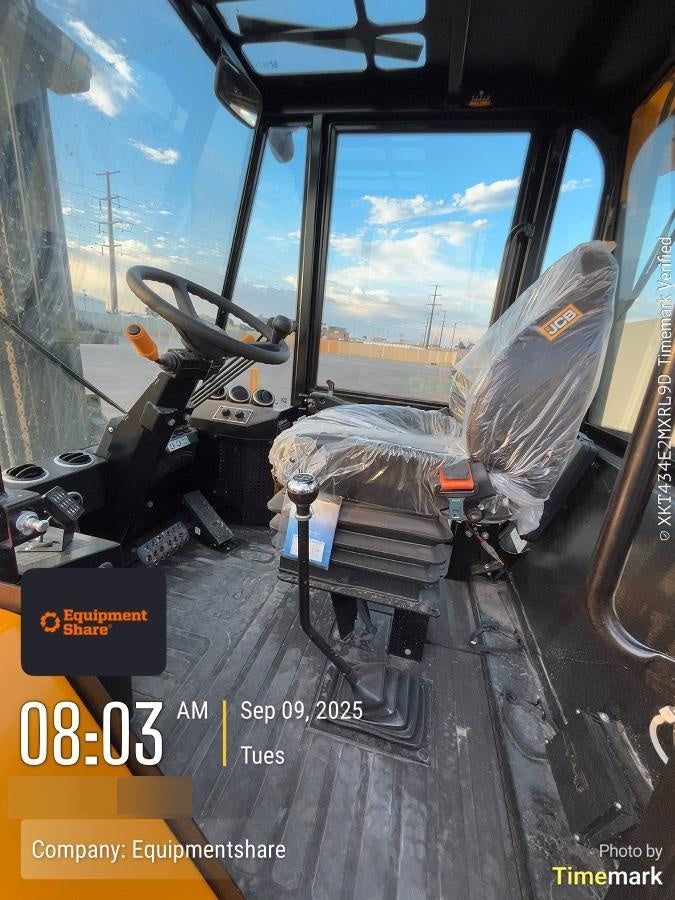 2025 JCB 940-4