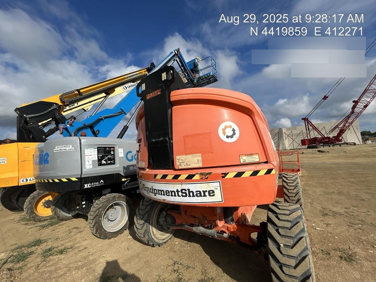 2021 JLG 460SJ