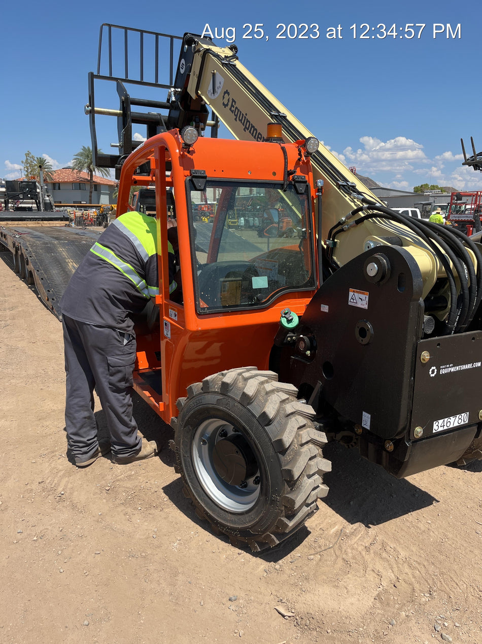 2023 JLG G5-18A