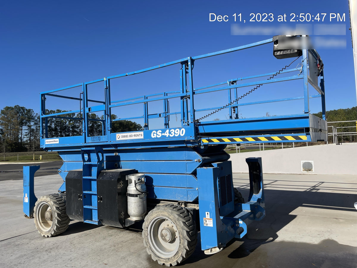 2020 GENIE GS-4390 RT