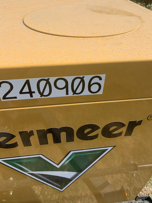 2022 VAC-TRON LP573XDT