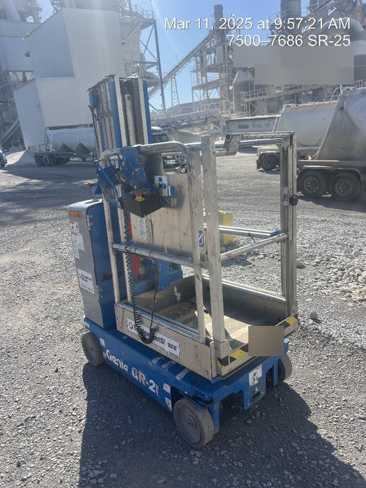 2021 GENIE GR-20