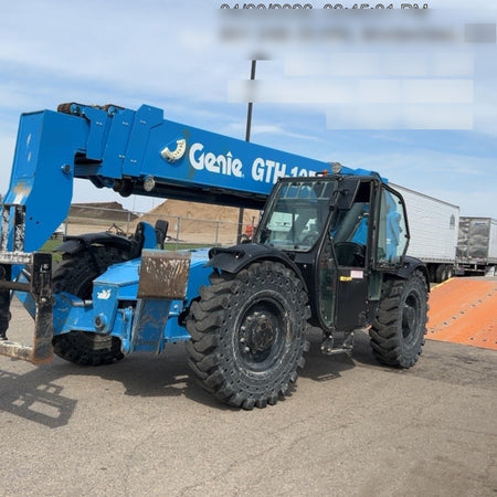 2018 Genie GTH-1056 Genie GTH-1056 w/Enclosed Cab w/HVAC, Work Lights, Solid Tires, Beacon, 60" Carriage and Forks