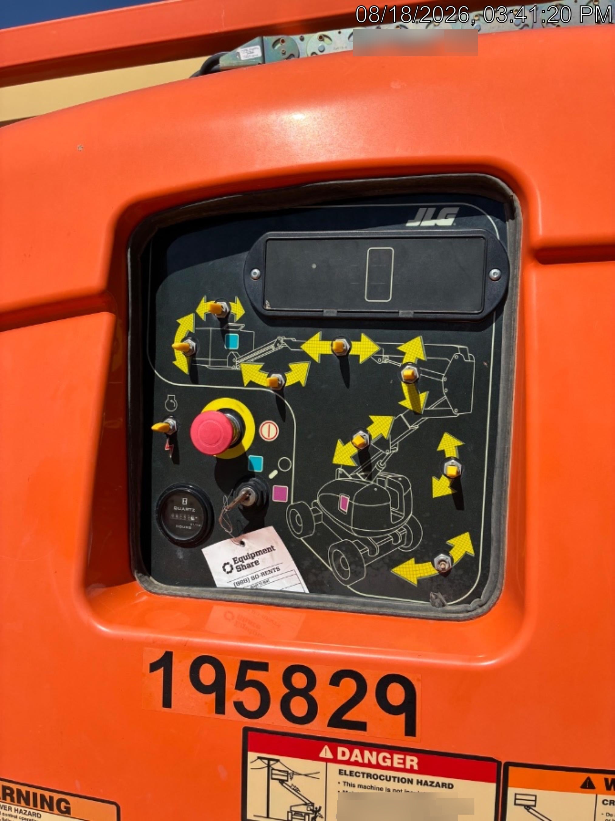 2021 JLG 600AJ