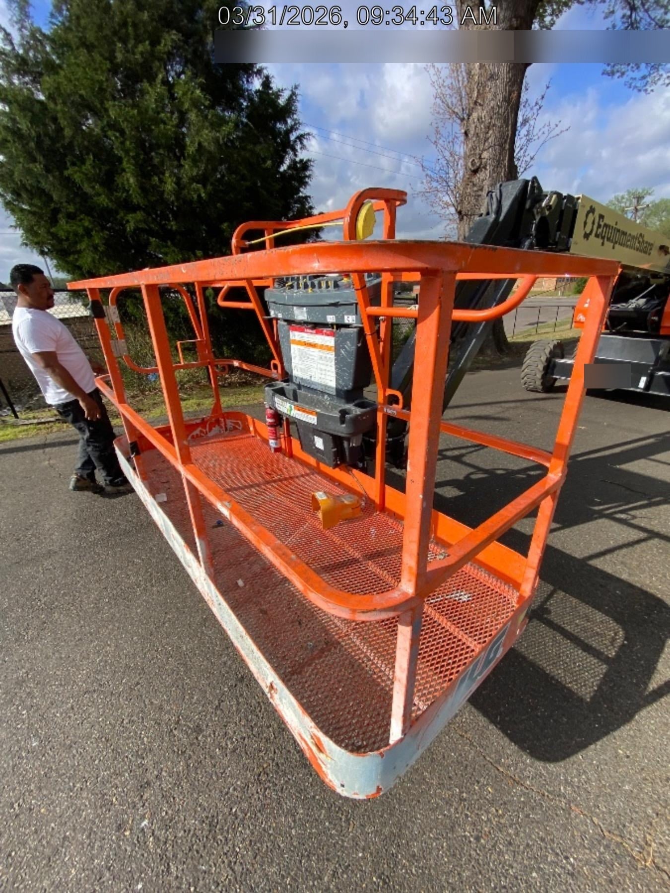 2025 JLG 660SJ