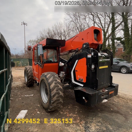 2025 SKYTRAK 8042