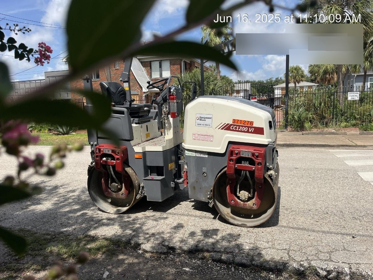 2023 DYNAPAC CC1200