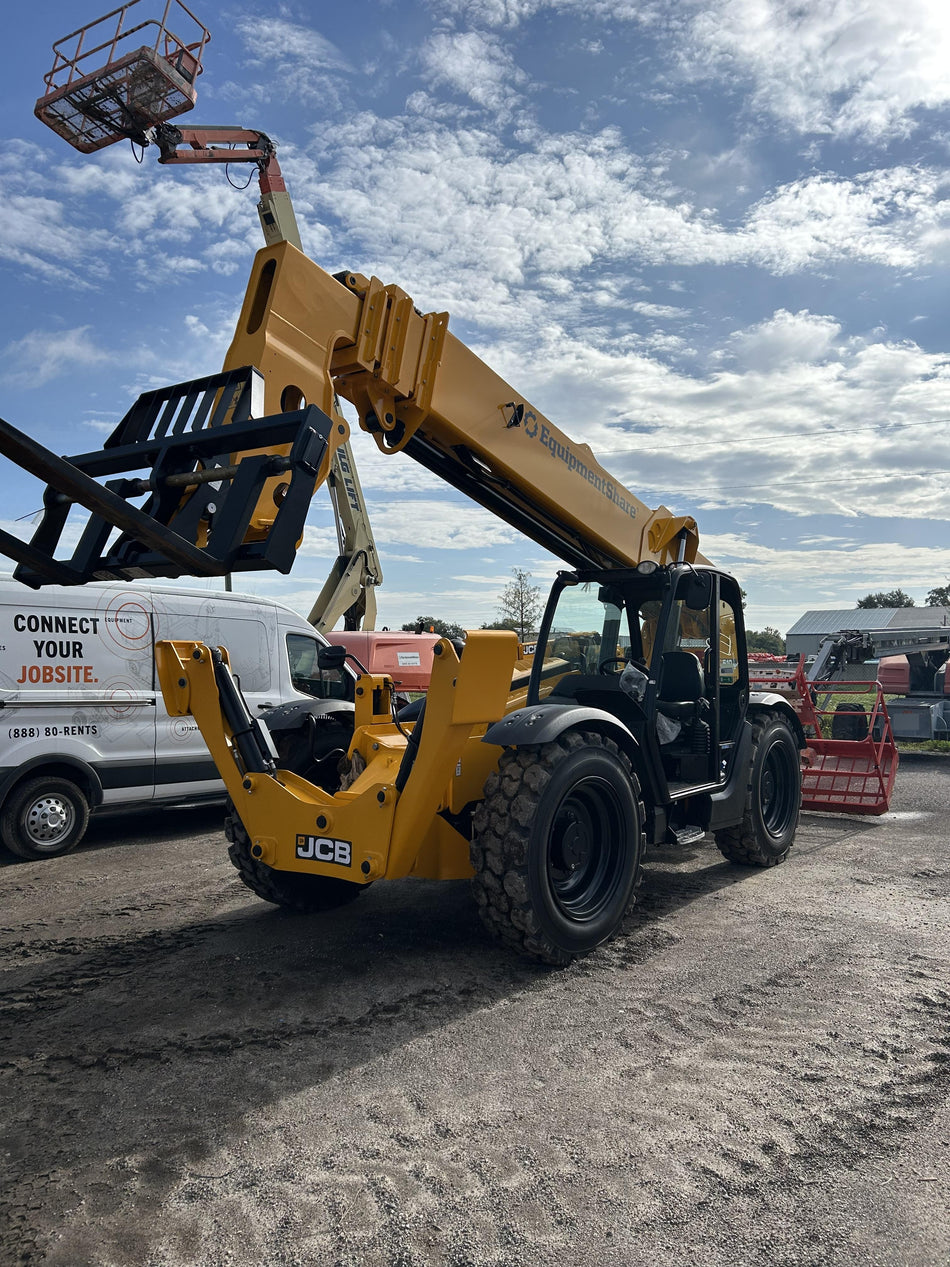 2025 JCB 510-56