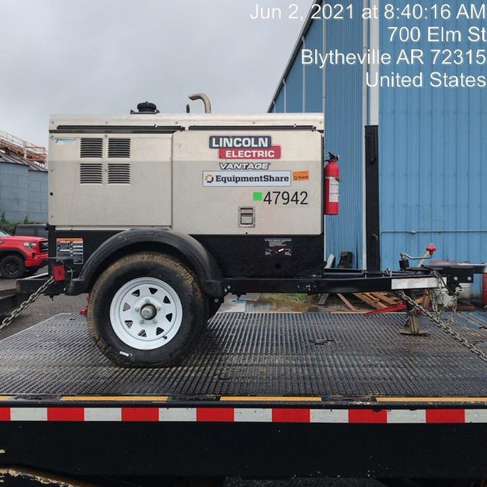 2019 Lincoln Electric Vantage 322 Ready-Pak 3, Two Wheel Trailer, Fender and Light Kit, Cable Rack