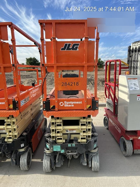 2022 JLG ES1932