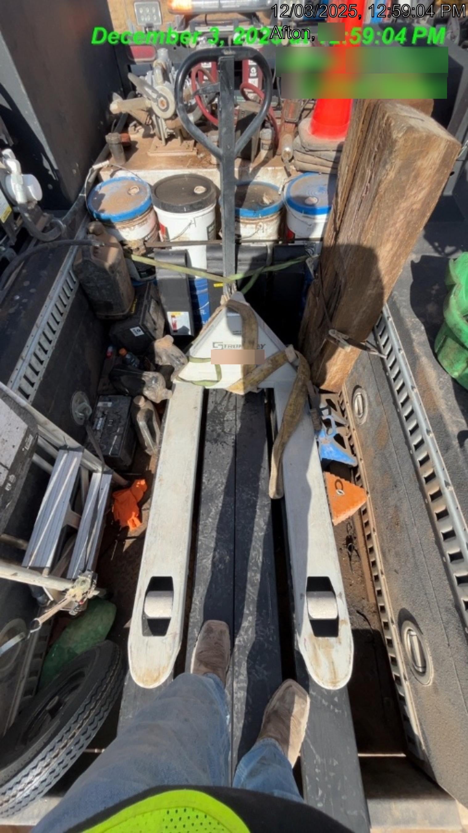 2023 STRONGWAY 5500 lb Pallet Jack