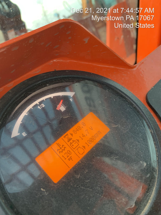 2020 Skytrak 10054 Cab/Heat/Air, Solid Tires, Work Lights, Beacon, Aux Hydraulics, Back up Alarm, Lifting Eye, ES Decals