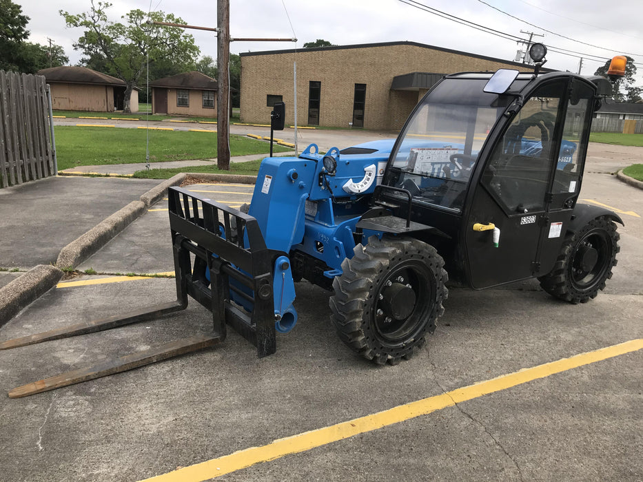 2020 Genie GTH-5519 Cab/Heat/Air, Solid Tires, Work Lights, Beacon, Aux Hydraulics, Back up Alarm w/48" Carriage, 48" Forks