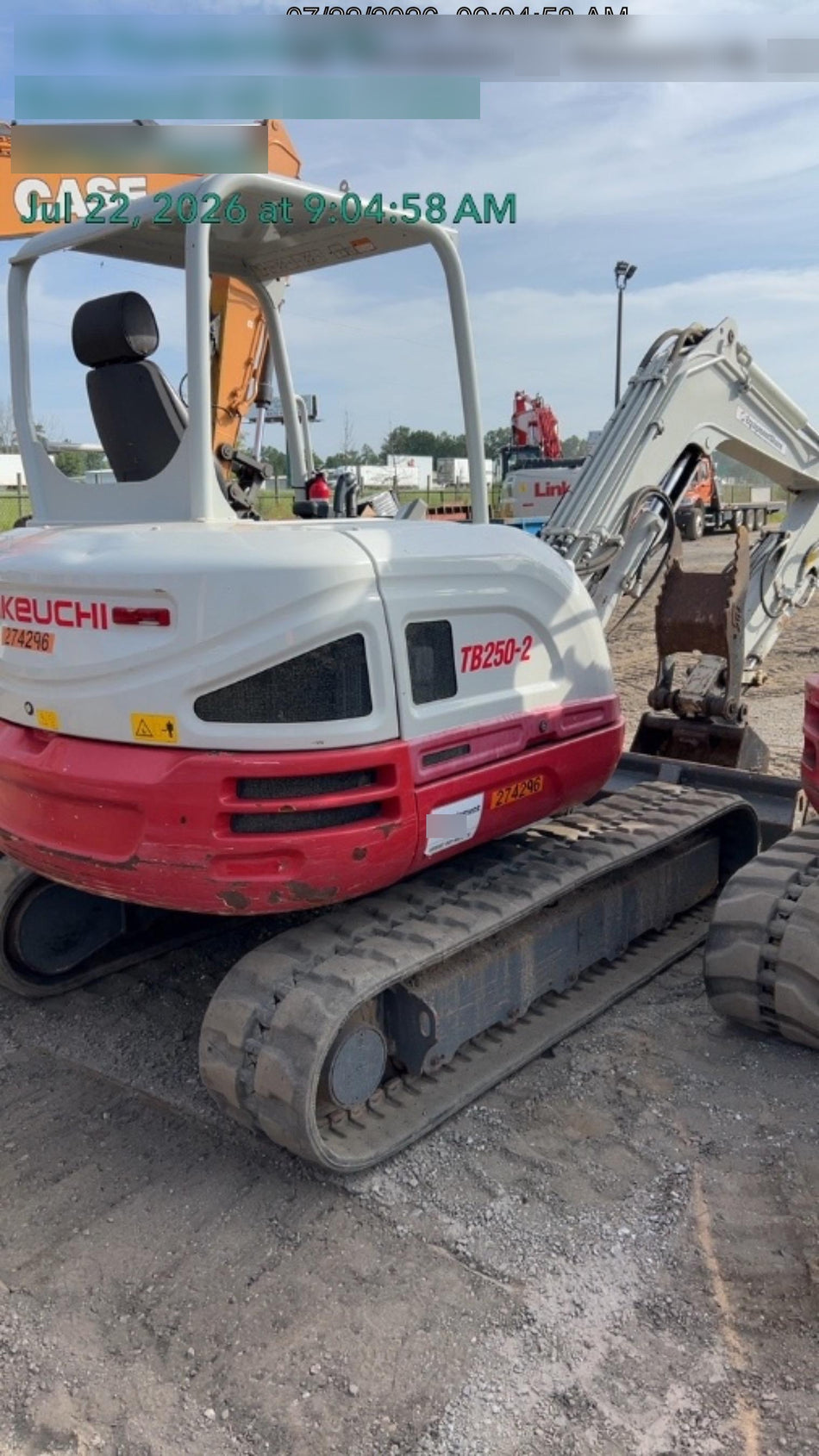 2022 TAKEUCHI TB250-2R