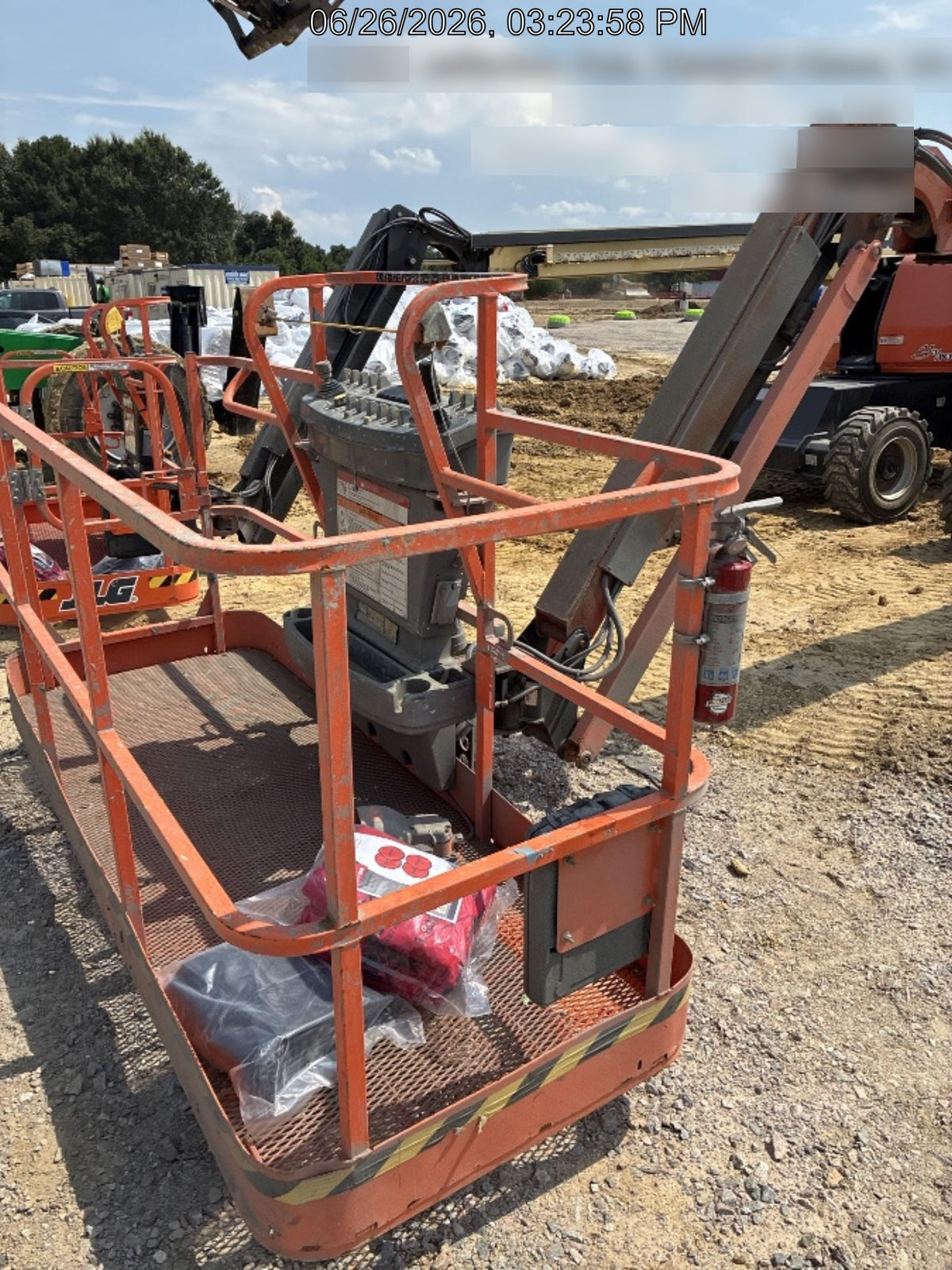 2022 JLG 460SJ