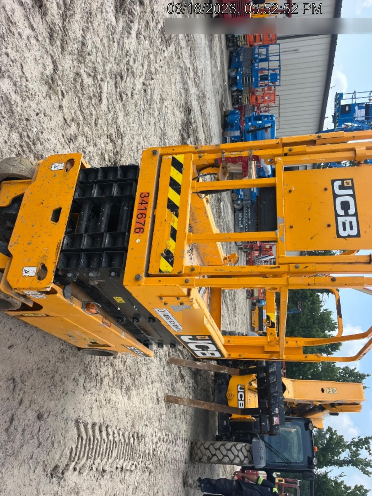 2023 JCB S1930E