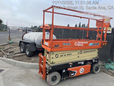 2022 JLG ES2632