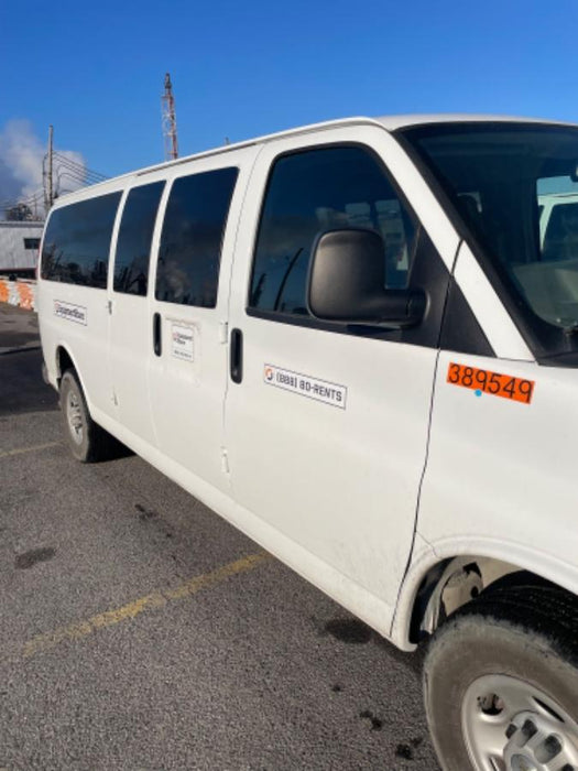 2023 CHEVROLET Express Van - Rental