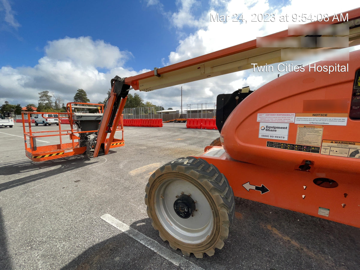 2019 JLG 600AJ