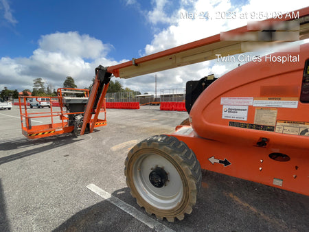 2019 JLG 600AJ