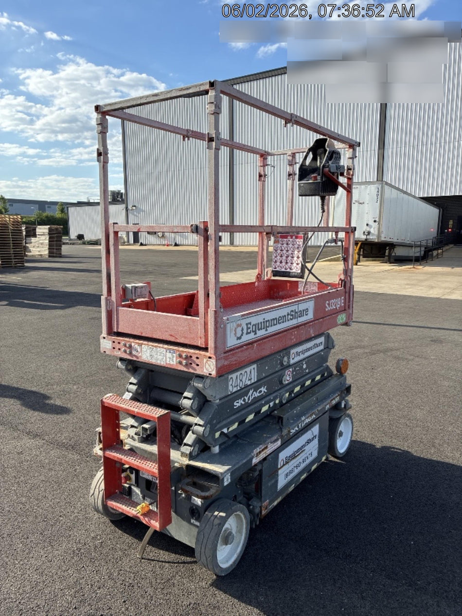 2023 SKYJACK SJ3219