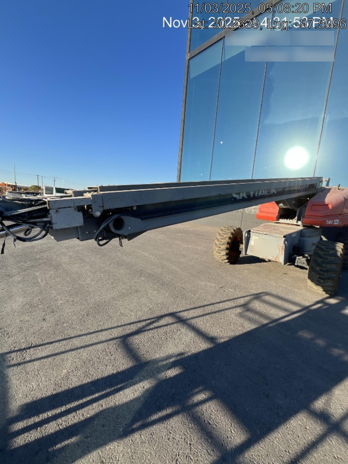 2017 SKYJACK SJ66T