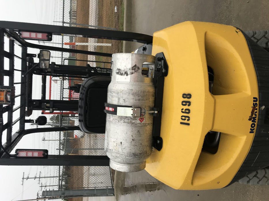 2018 KOMATSU FG25HT-16