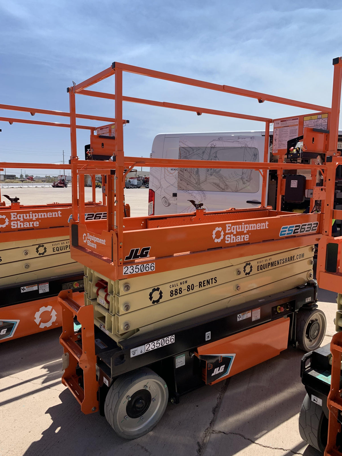 2022 JLG ES2632