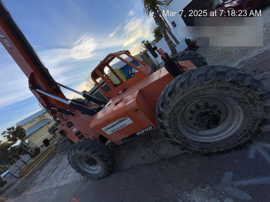 2017 Skytrak 6042 42' REACH, PALLET FORKS, 6k, FOAM FILLED TIRES