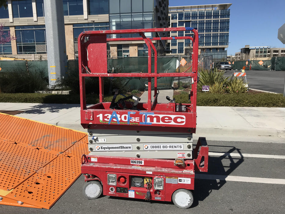 2020 MEC 1330SE Solid NM Tires, Steel Swing out Doors, LCS, Beacon, 900W Inverter