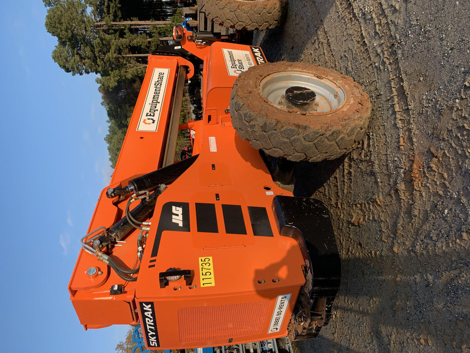 2020 Skytrak 8042 74 Hp, FF Tires, Work Lights, Beacon, Aux Hydraulics, Back up Alarm, Lifting Eye, ES Decals