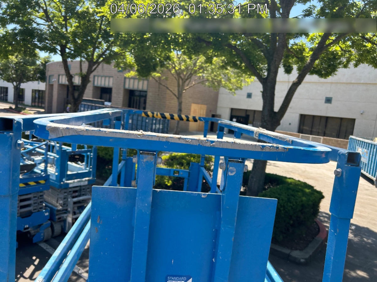 2021 GENIE GS-3232