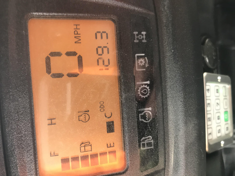 2020 Kubota RTV-X1140W-H 4WD, LED Strobe, Windshield Acrylic Clear, Plastic Canopy, Wire Harness Kit, Backup Alarm