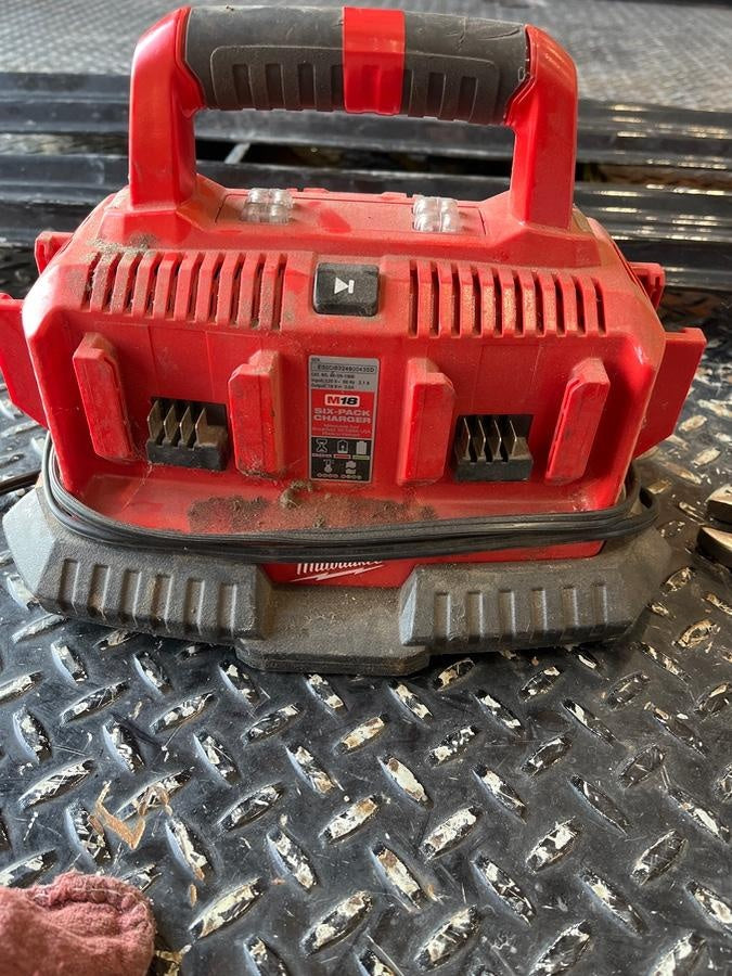 2023 MILWAUKEE 48-59-1806