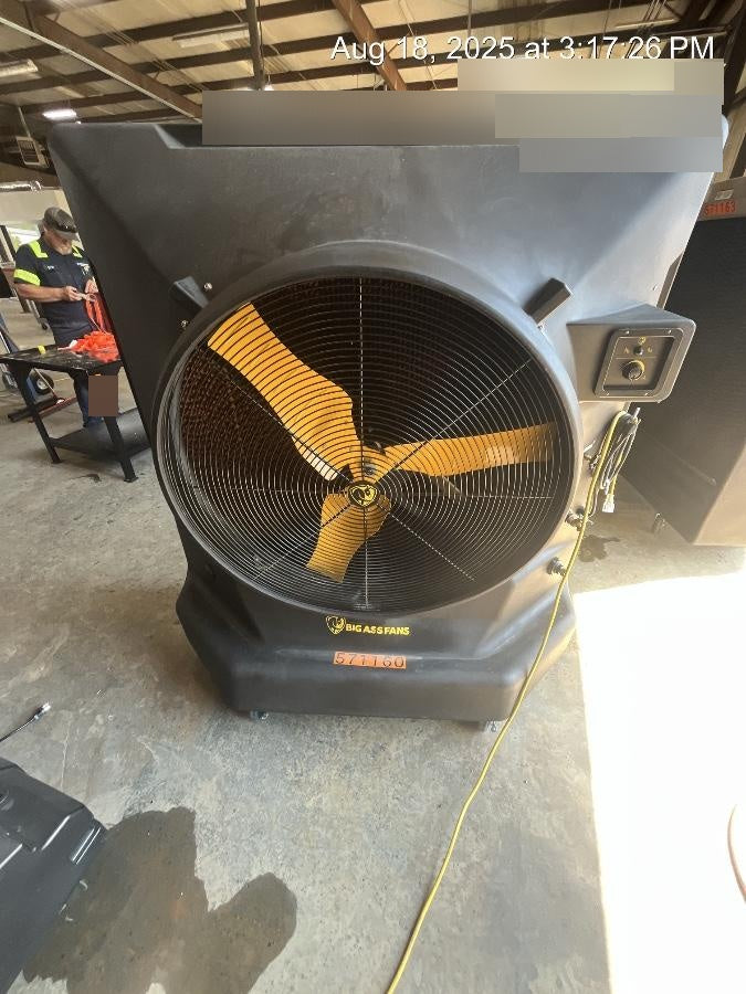 2025 BIG ASS FANS Cool Space 400