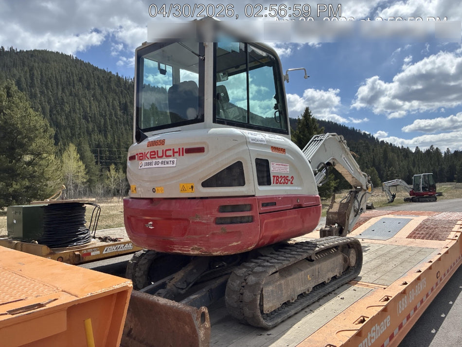 2022 TAKEUCHI TB235-2CR