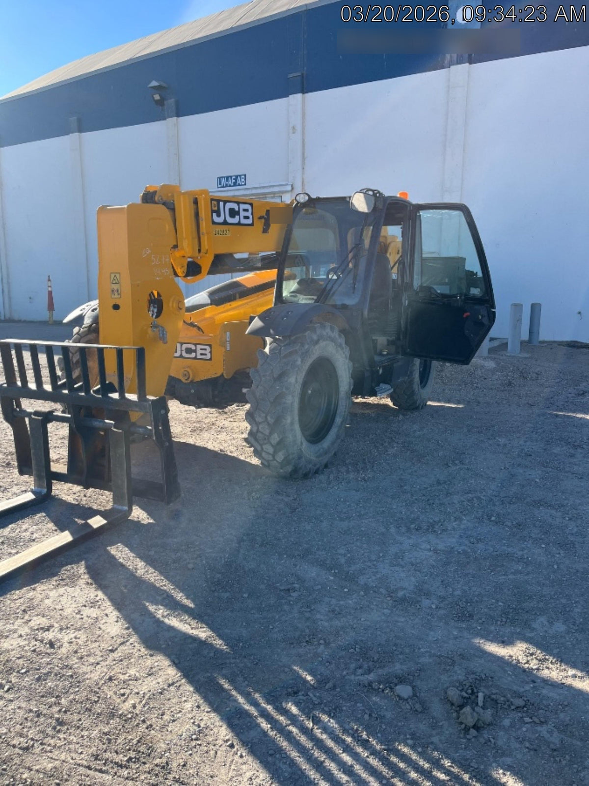 2023 JCB 506-36