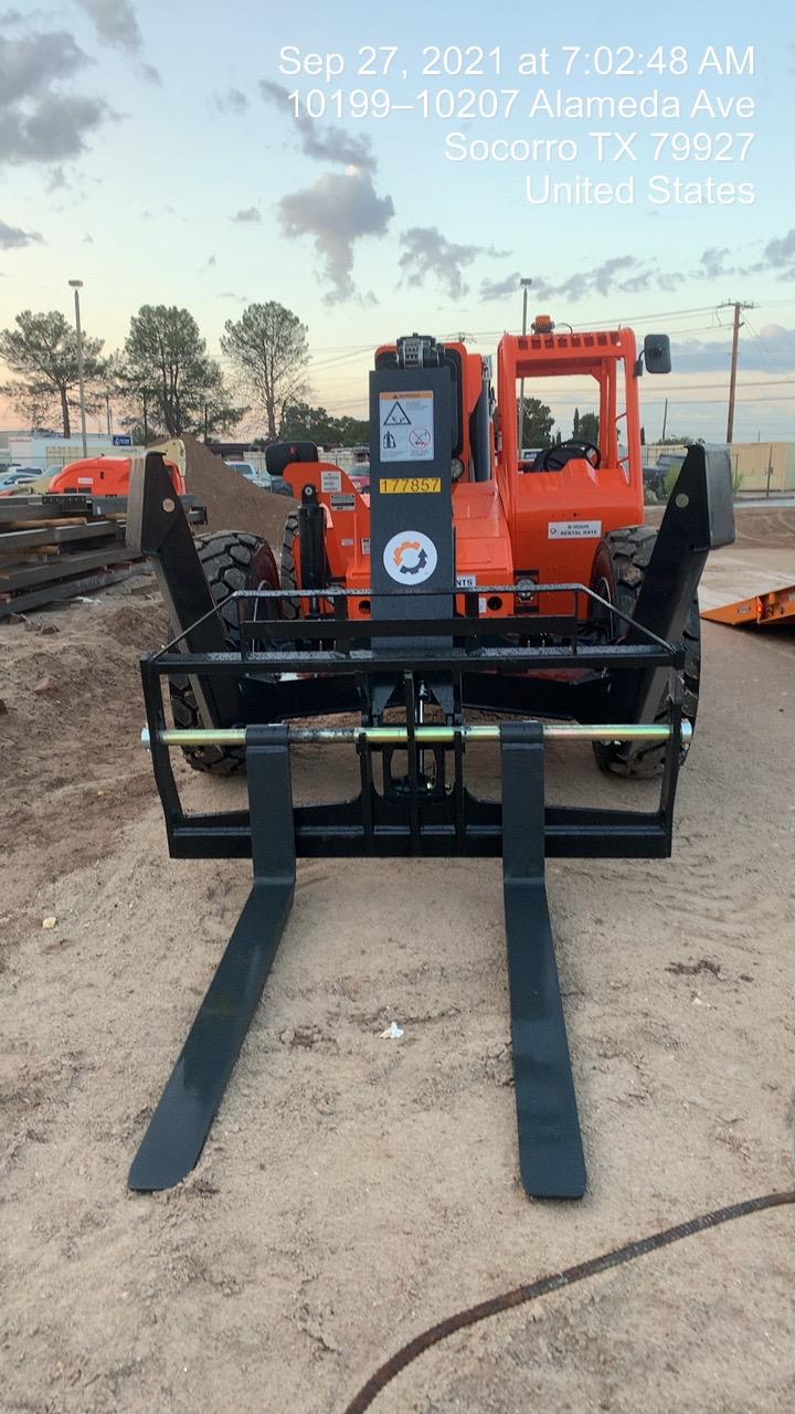 2021 SKYTRAK 10054