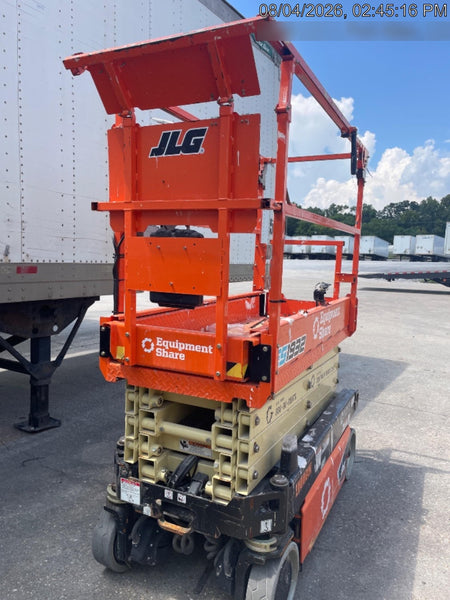 2024 JLG ES1932