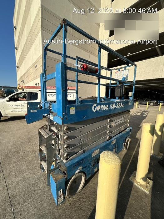 2017 Genie GS-3232 Genie GS3232 Scissor Lift