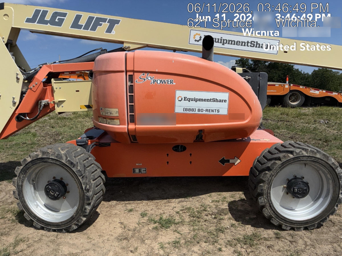2019 JLG 600AJ