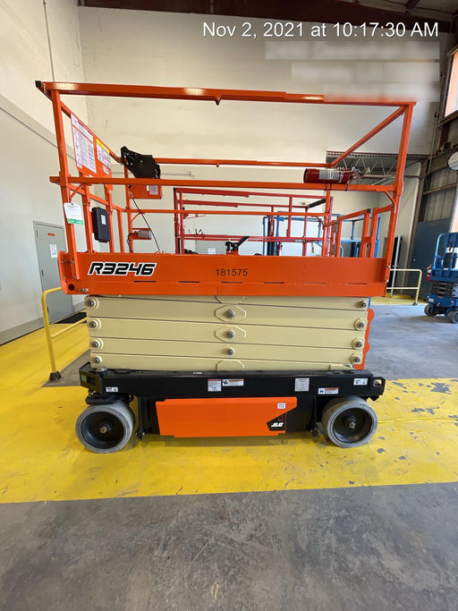 2021 JLG R3246
