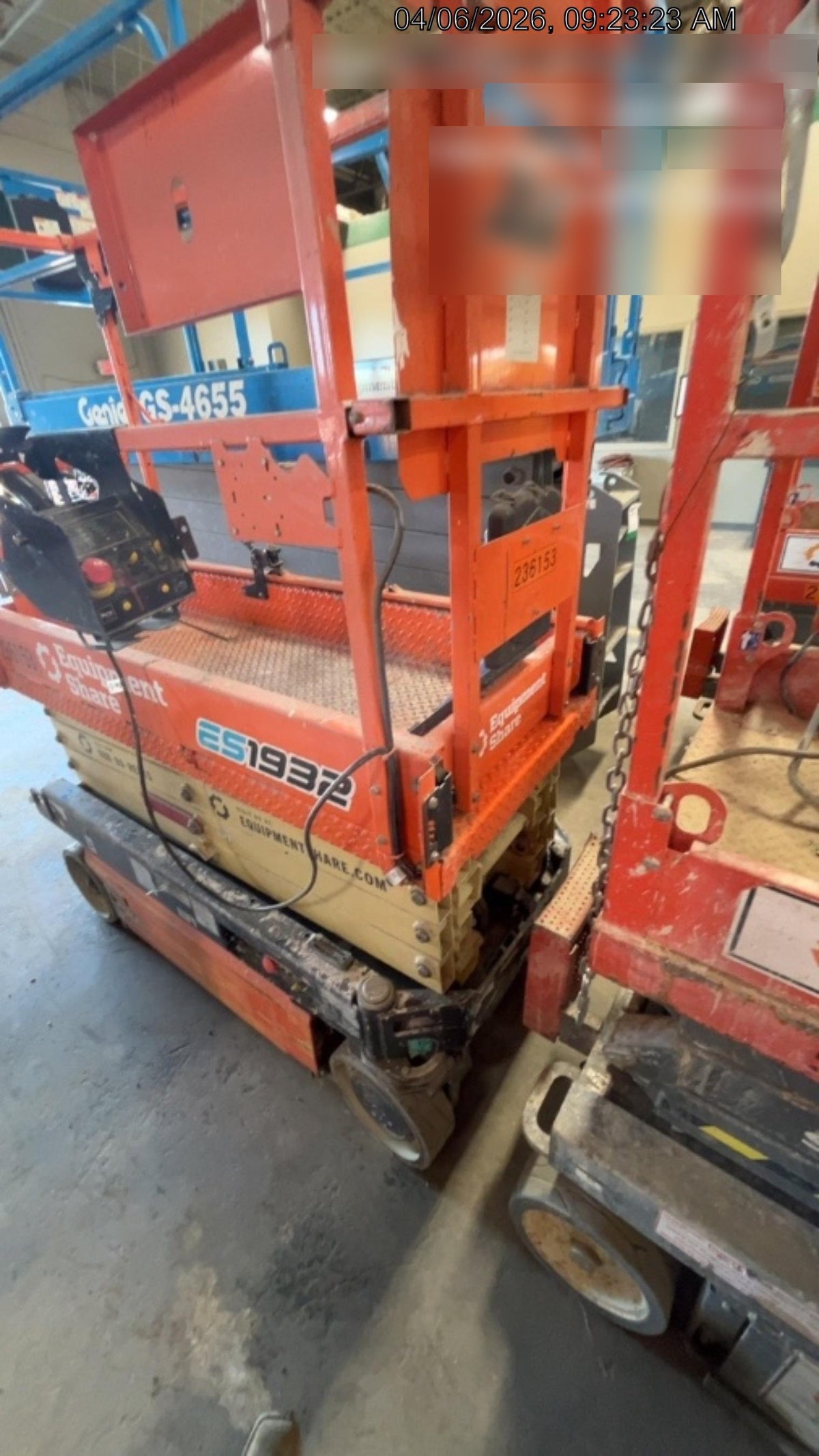 2022 JLG ES1932